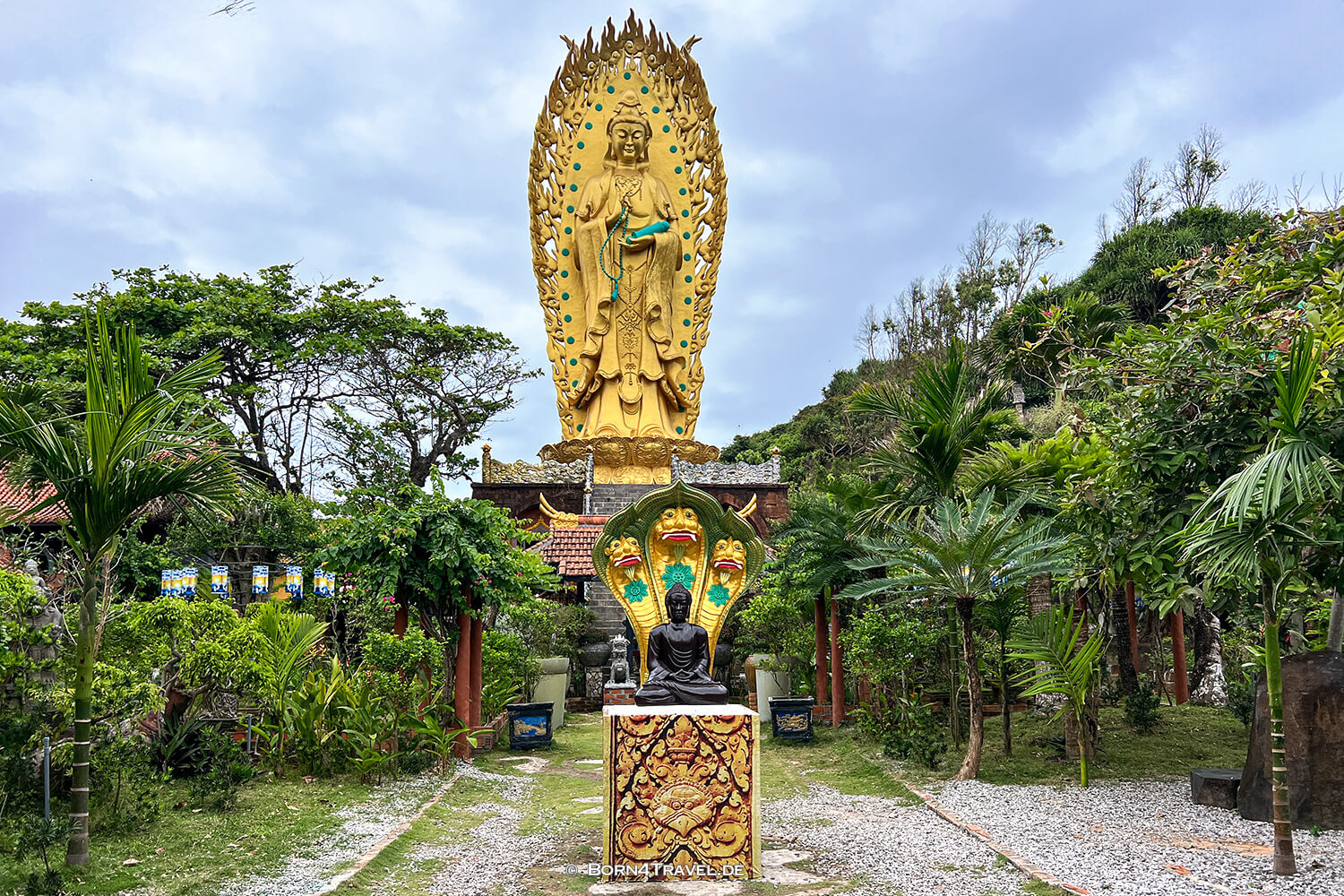 Tịnh xá Ngọc Hòa in Eo Gió,Quy Nhơn,Vietnam2025,born4travel.de Tịnh xá Ngọc Hòa in Eo Gió,Quy Nhơn,Vietnam2025,born4travel.de