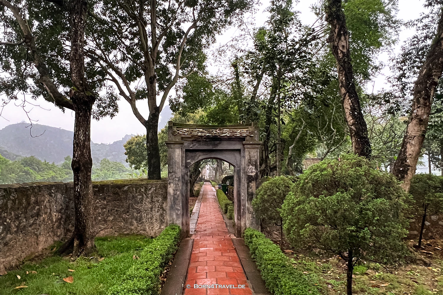Temple of Emperor Đinh Tiên Hoàng,Hoa Lư,Vietnam2025,born4travel.de